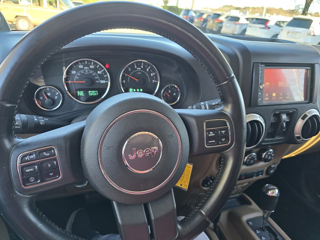 2011 Jeep Wrangler Unlimited Image 33