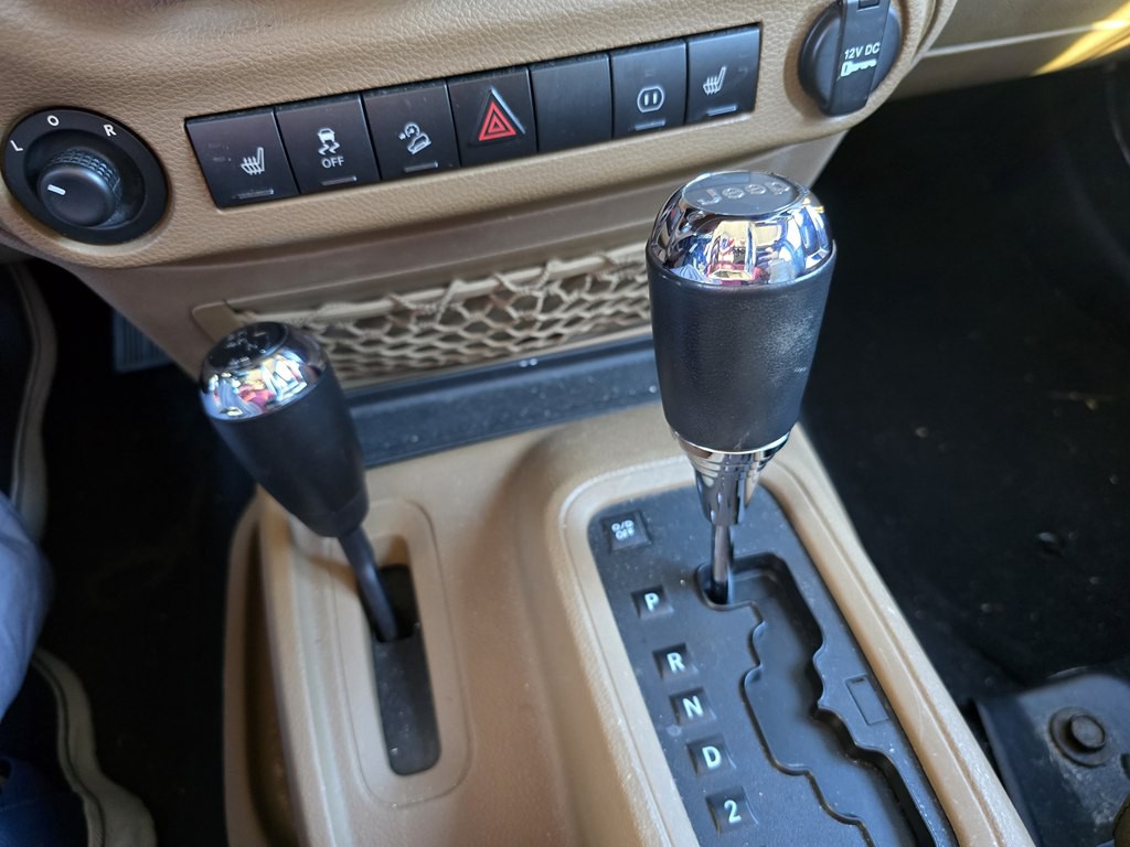 2011 Jeep Wrangler Unlimited Image 37