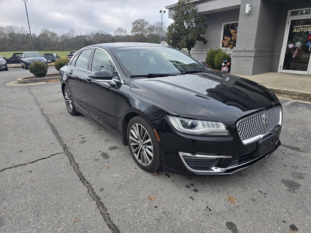 2018 Lincoln MKZ Image 2