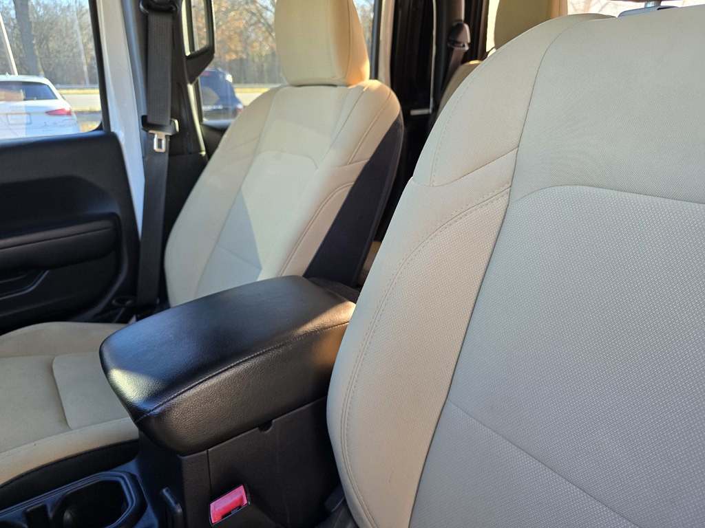 2020 Jeep Gladiator Image 20