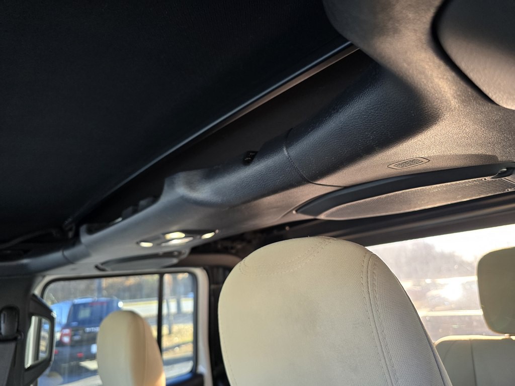 2020 Jeep Gladiator Image 21