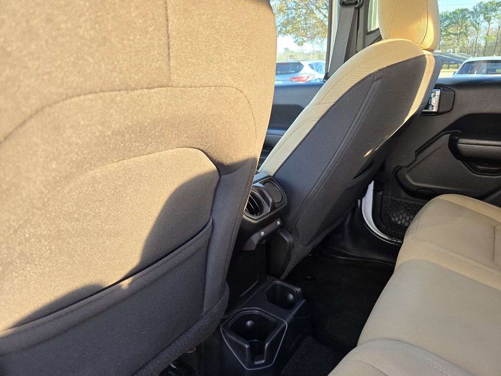 2020 Jeep Gladiator Image 23