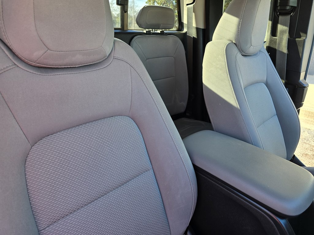 2016 Chevrolet Colorado Image 25