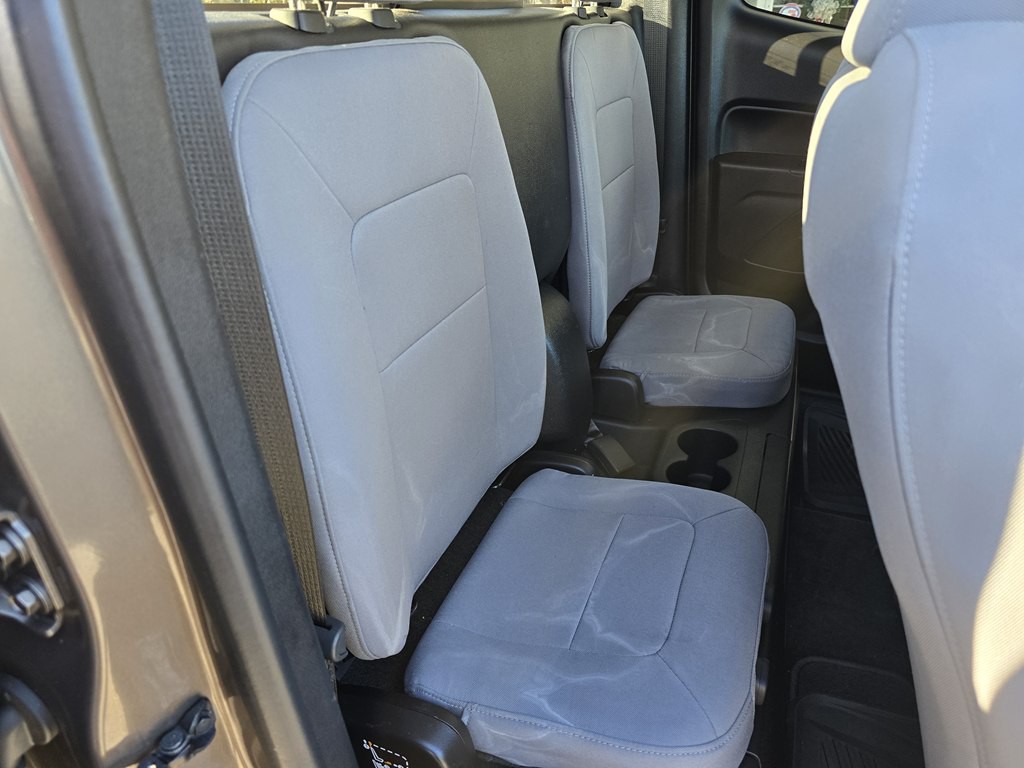 2016 Chevrolet Colorado Image 26