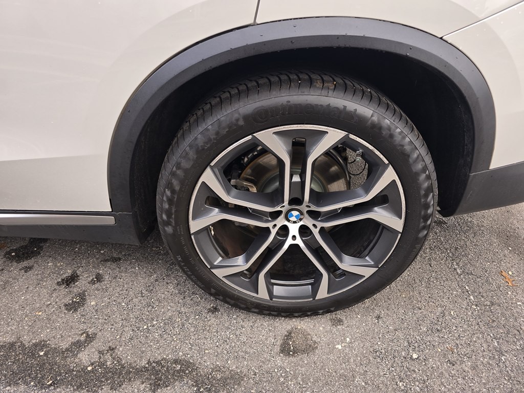 2021 BMW X5 Image 20