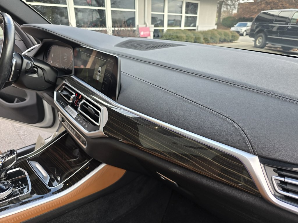 2021 BMW X5 Image 32