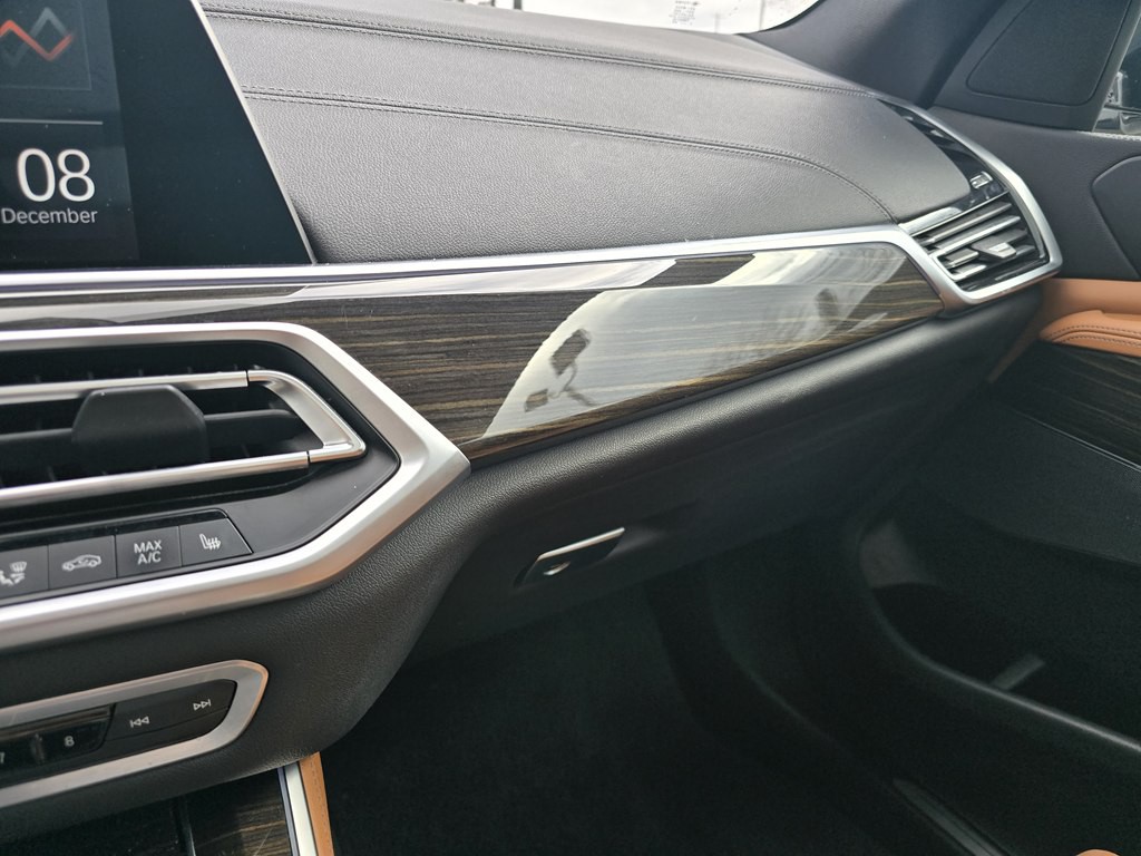 2021 BMW X5 Image 44