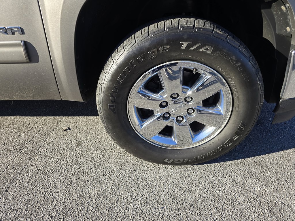 2013 GMC Sierra Image 17