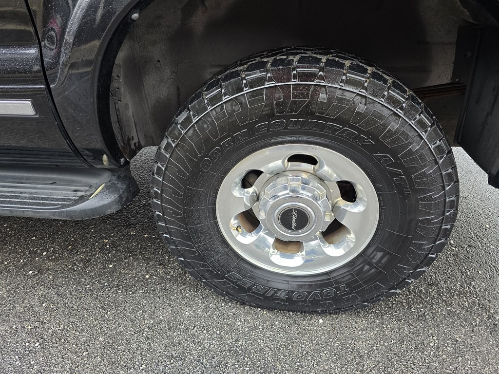 2005 Ford Excursion Image 19