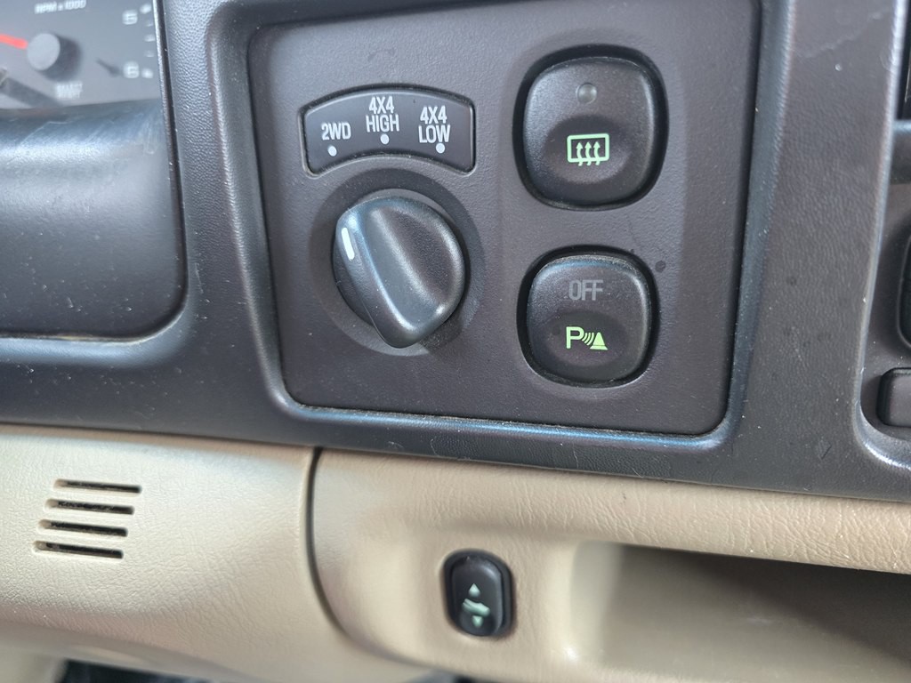 2005 Ford Excursion Image 42