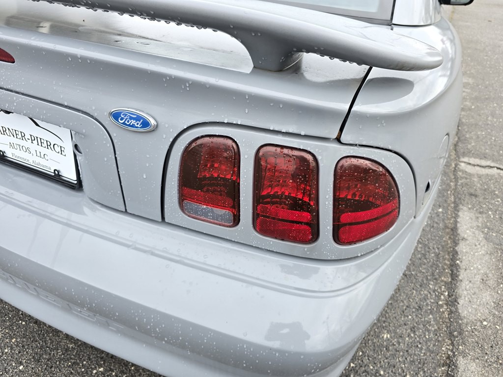1996 Ford Mustang Image 7
