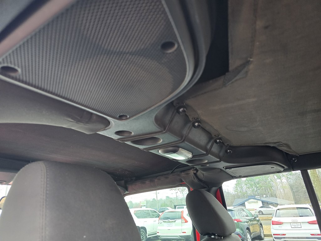 2017 Jeep Wrangler Unlimited Image 21