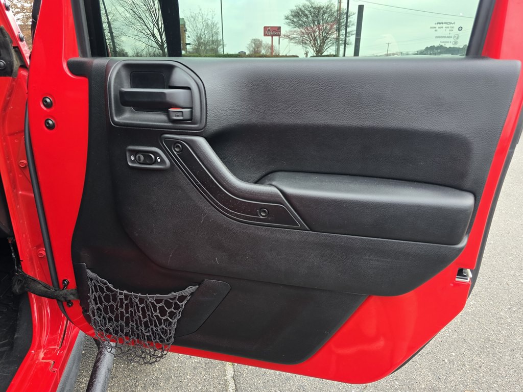 2017 Jeep Wrangler Unlimited Image 27