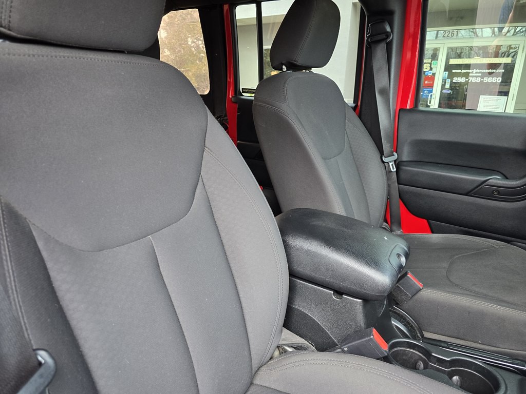 2017 Jeep Wrangler Unlimited Image 29