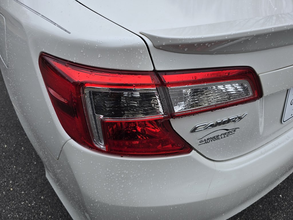 2014 Toyota Camry Image 7