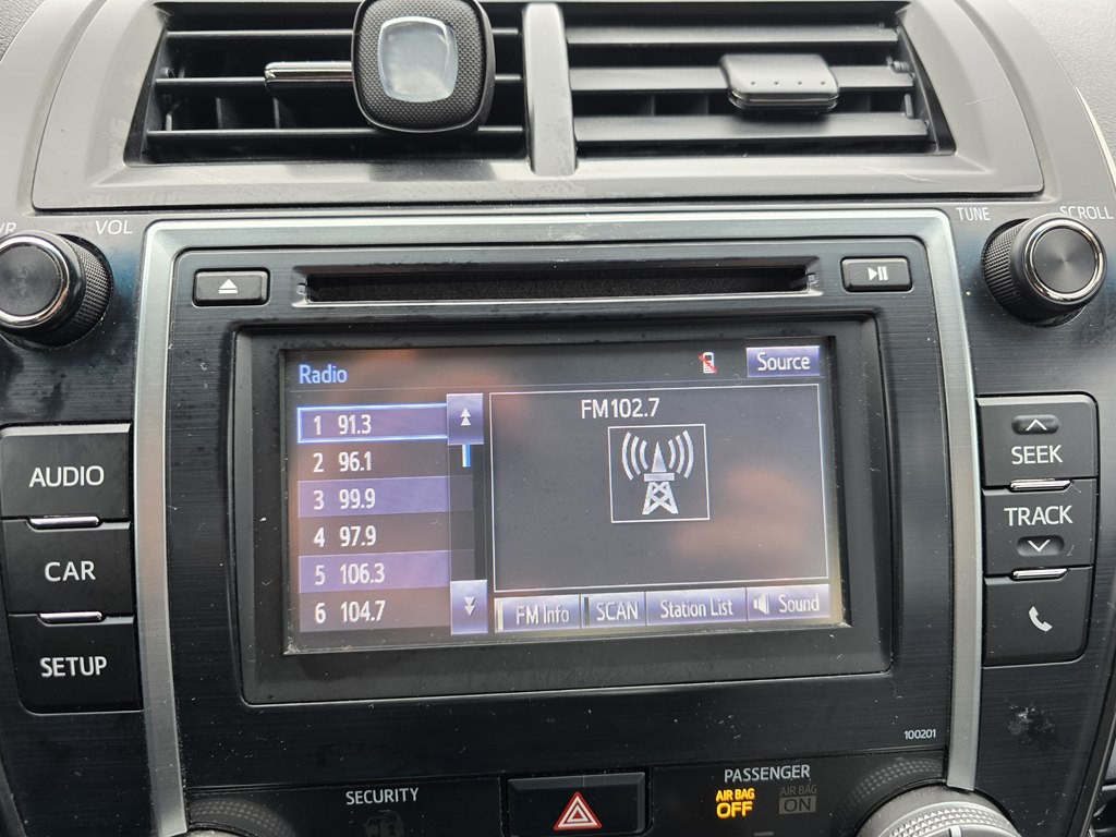 2014 Toyota Camry Image 30