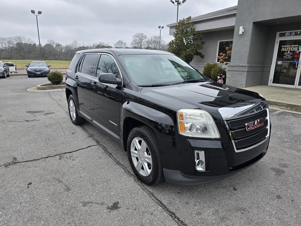2015 GMC Terrain Image 2