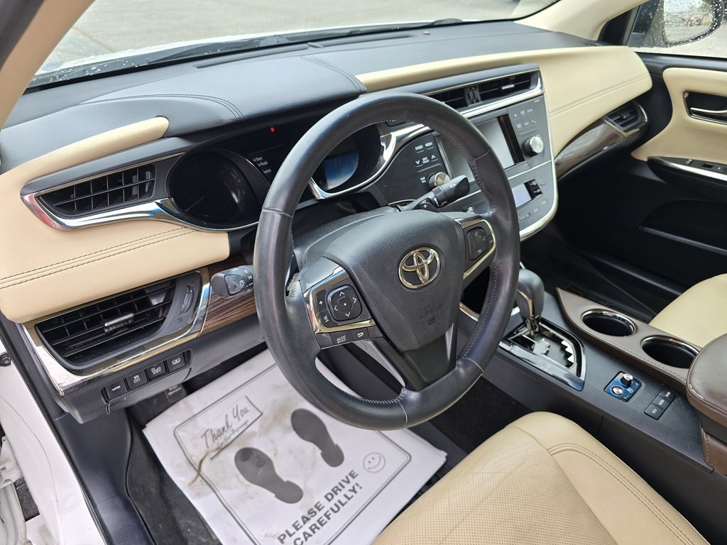 2013 Toyota Avalon Image 19