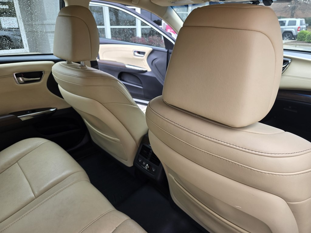 2013 Toyota Avalon Image 26