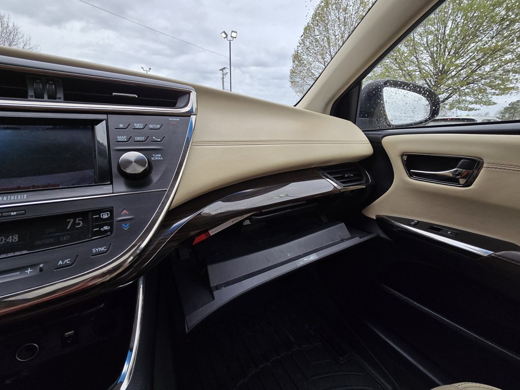 2013 Toyota Avalon Image 39