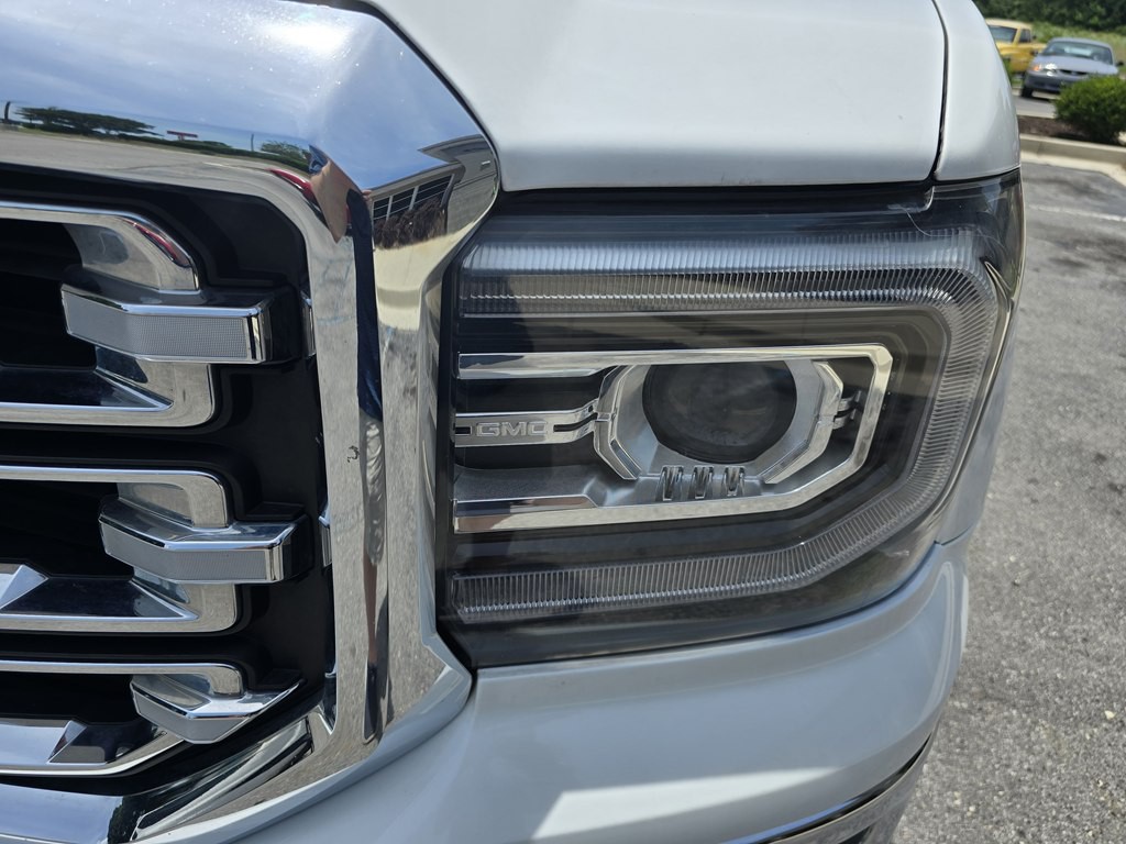 2018 GMC Sierra Image 6