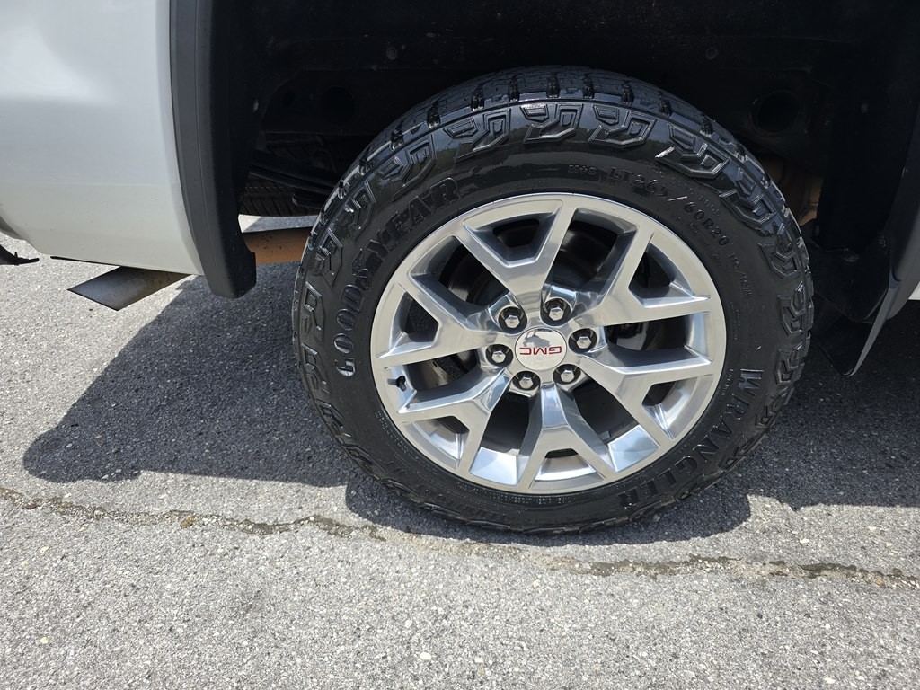 2018 GMC Sierra Image 15