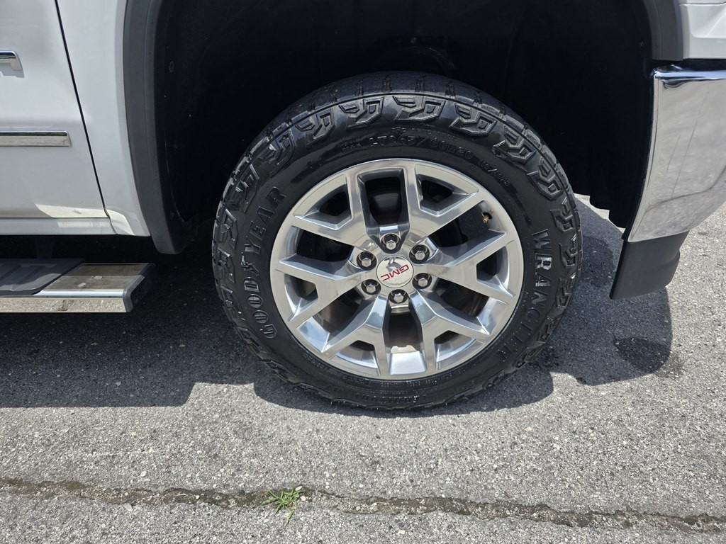 2018 GMC Sierra Image 16
