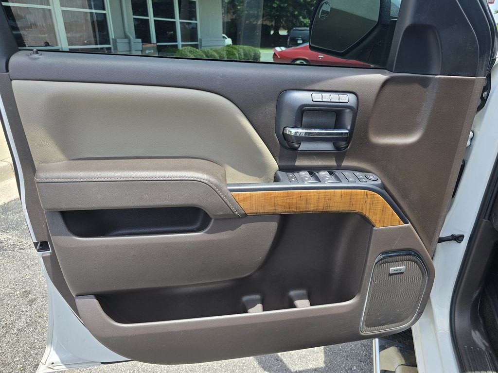 2018 GMC Sierra Image 19