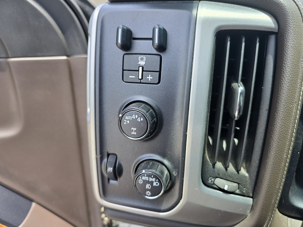 2018 GMC Sierra Image 33