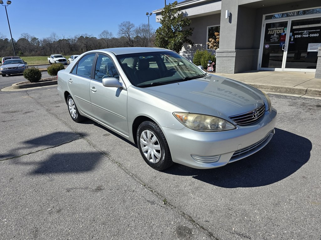 2006 Toyota Camry Image 2