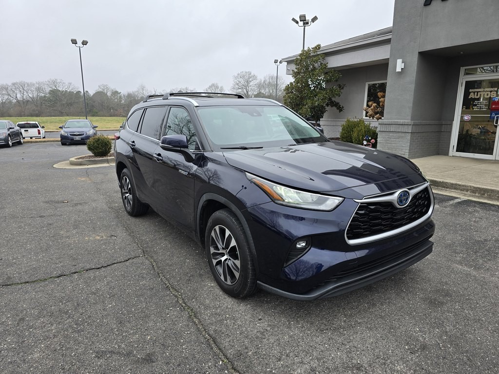 2020 Toyota Highlander Image 2