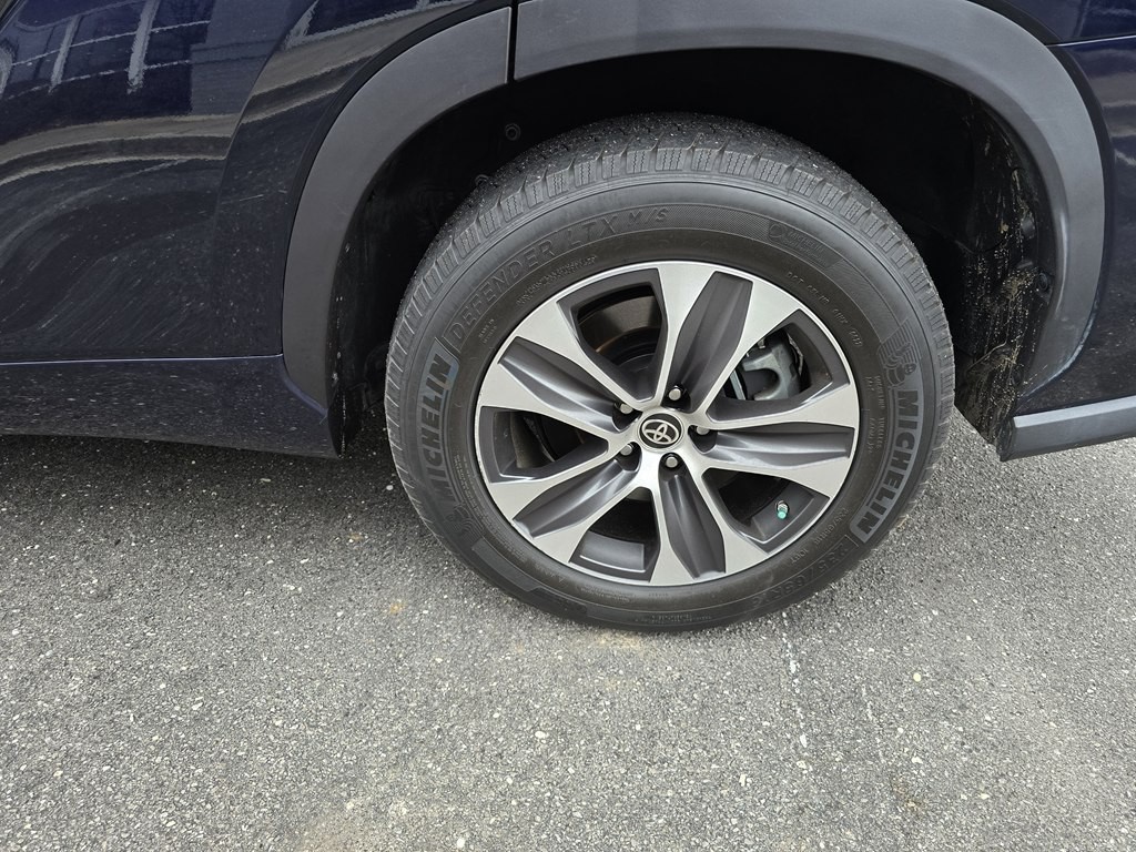 2020 Toyota Highlander Image 18