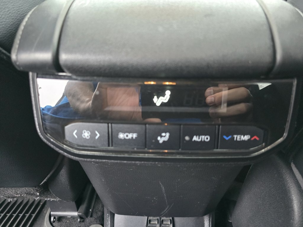 2020 Toyota Highlander Image 27