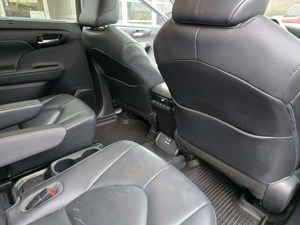 2020 Toyota Highlander Image 30