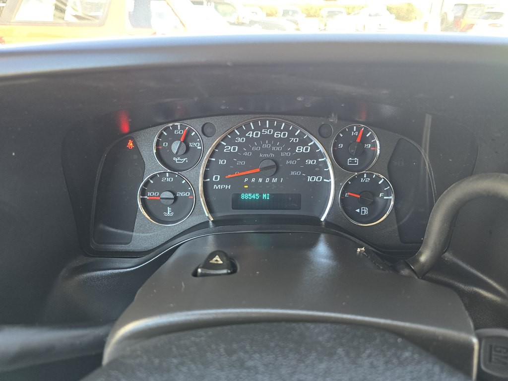 2022 GMC Savana Image 23