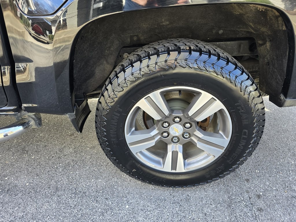 2015 Chevrolet Colorado Image 17