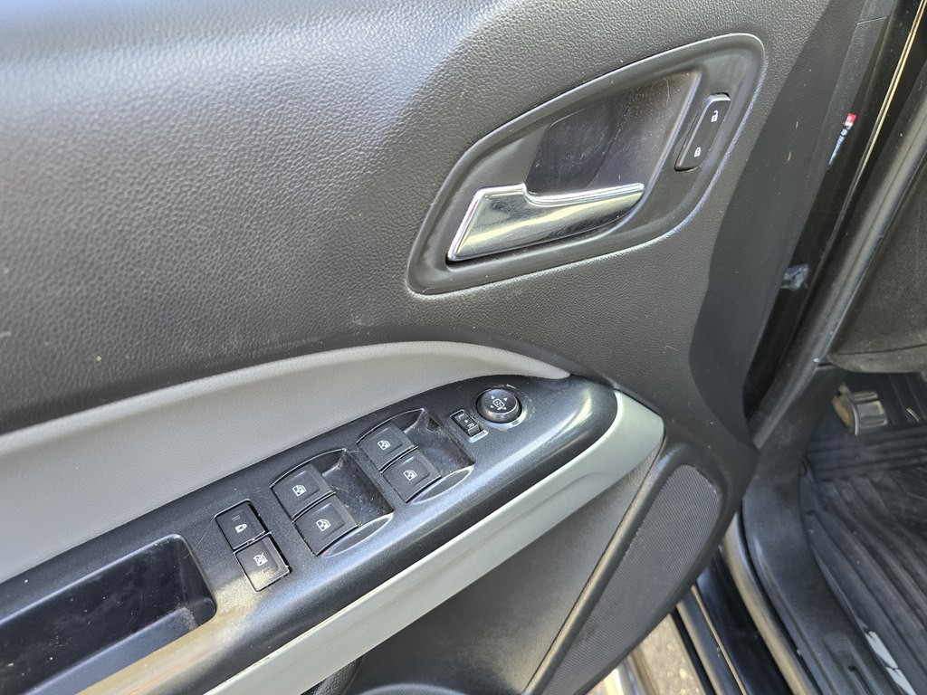 2015 Chevrolet Colorado Image 19