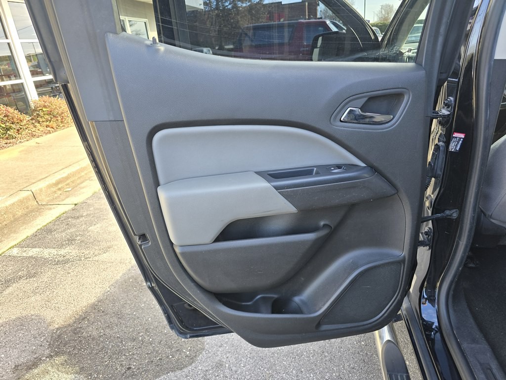 2015 Chevrolet Colorado Image 22