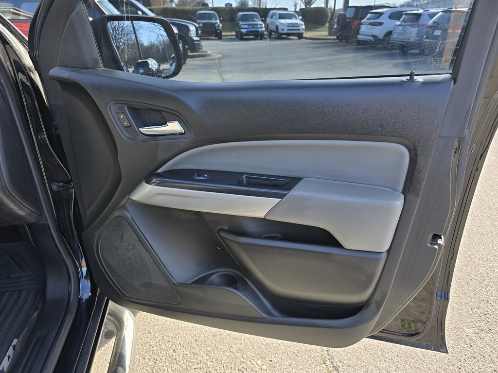 2015 Chevrolet Colorado Image 28