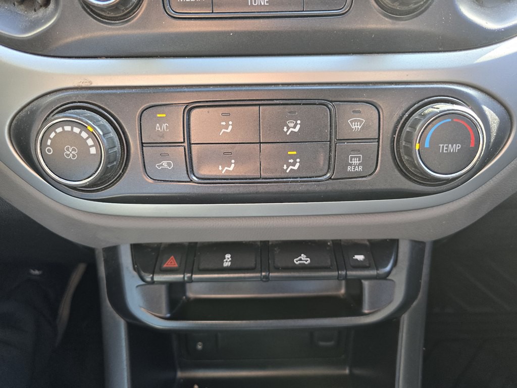 2015 Chevrolet Colorado Image 36