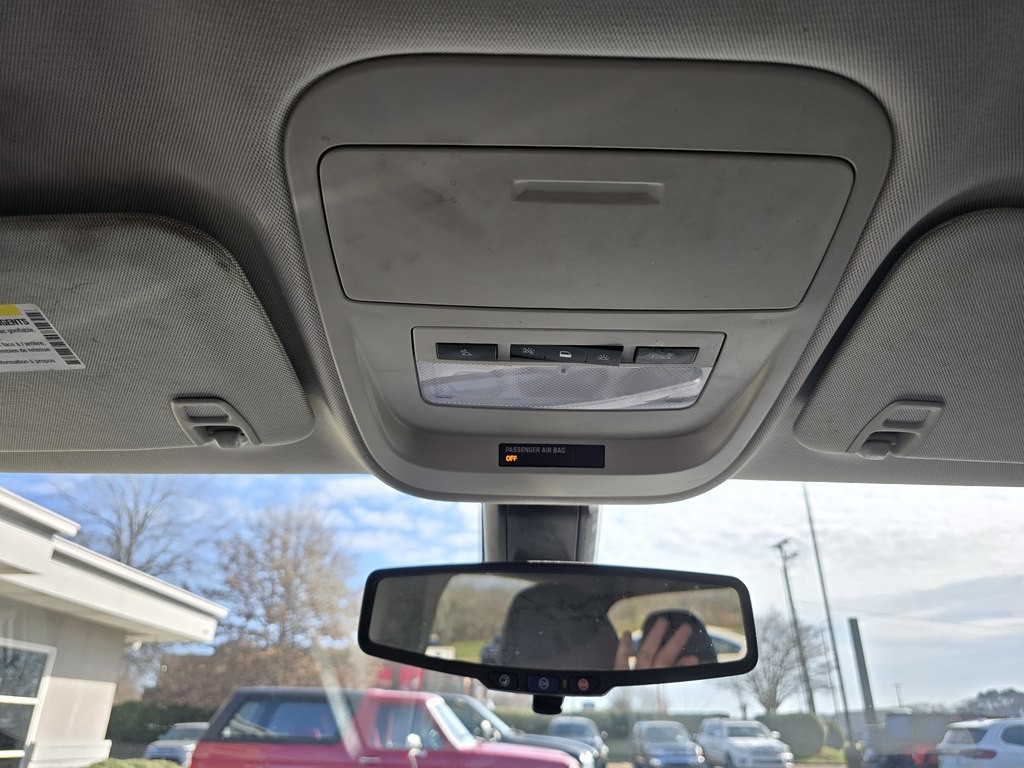 2015 Chevrolet Colorado Image 38