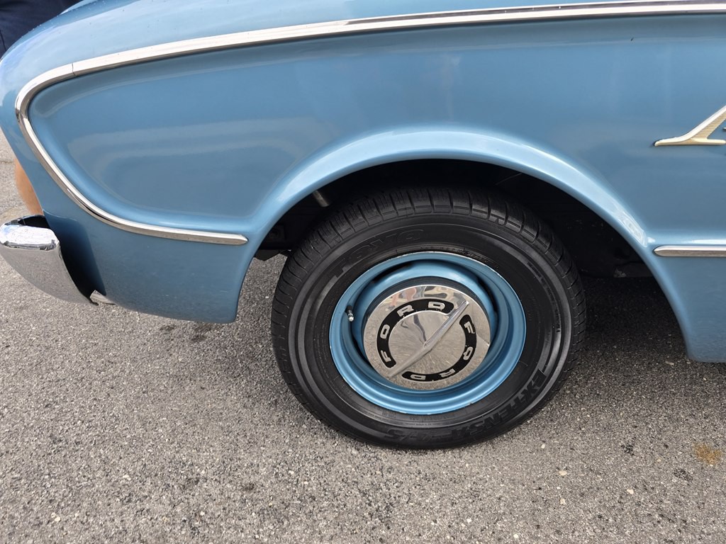 1961 Ford Falcon Image 15