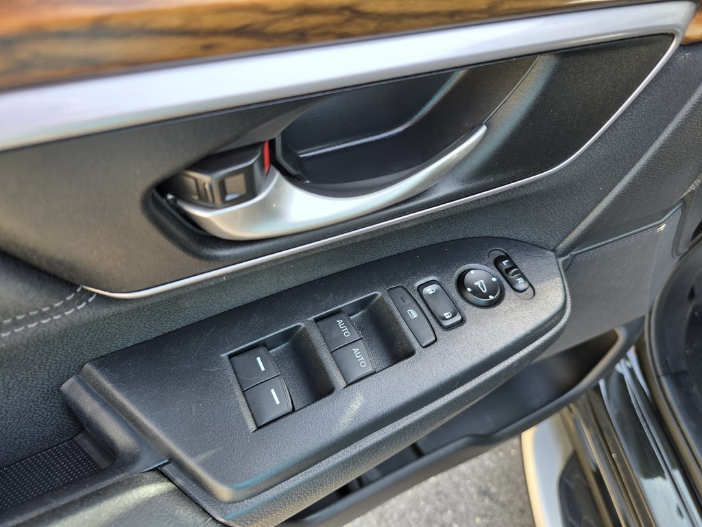 2017 Honda CR-V Image 19