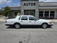Image for 1993 Lincoln Town Car Signature ID: 7365223