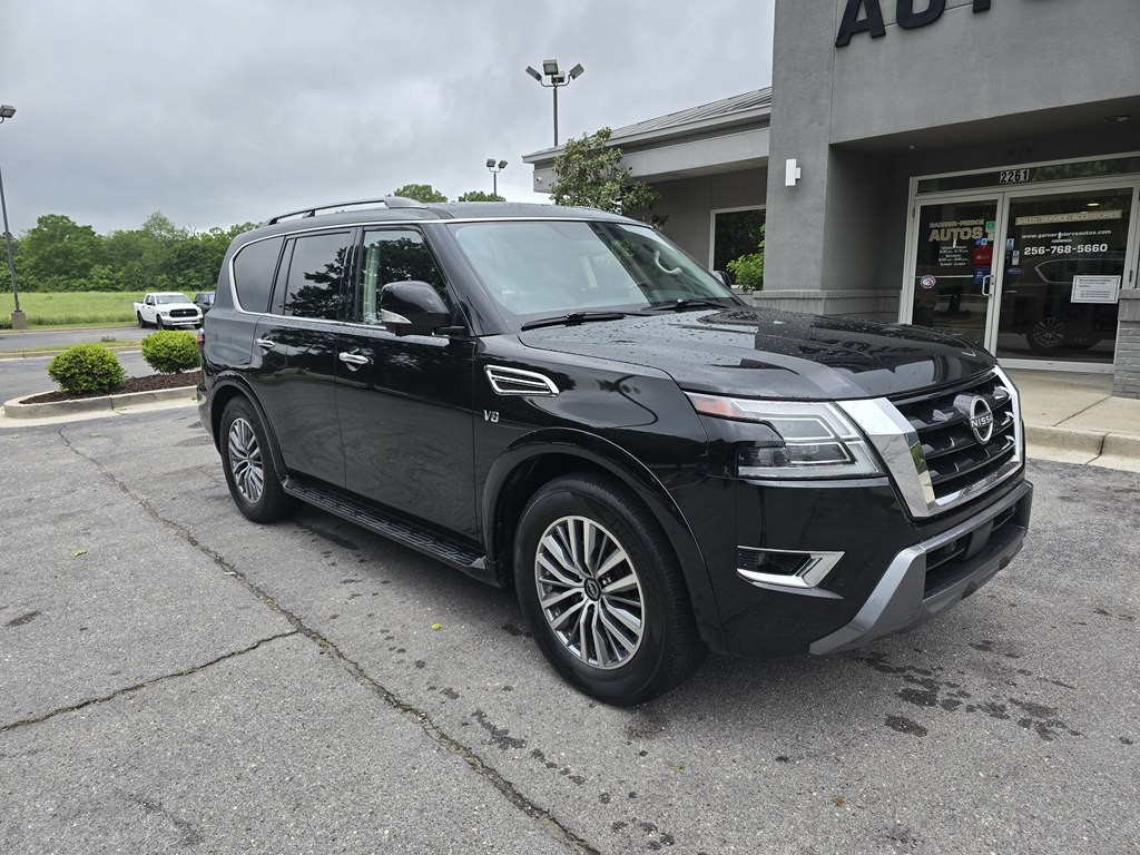 2021 Nissan Armada Image 2