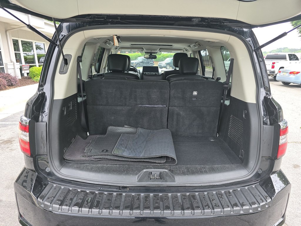 2021 Nissan Armada Image 12