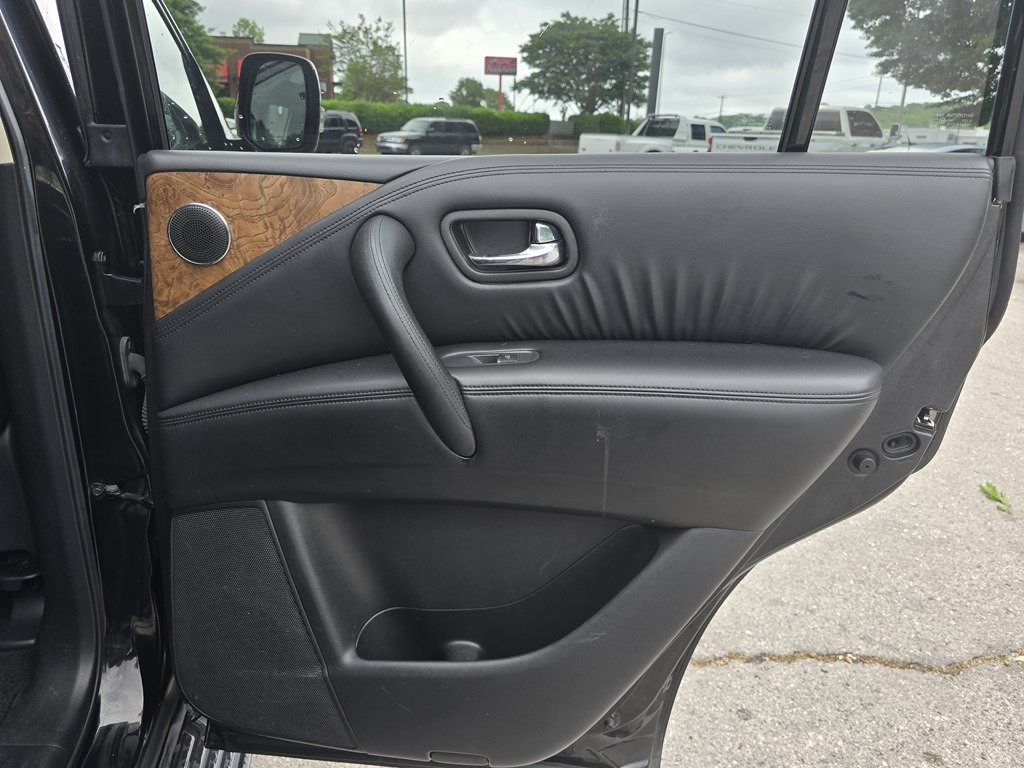 2021 Nissan Armada Image 25