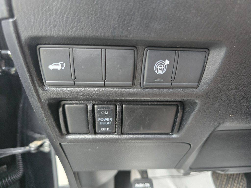 2021 Nissan Armada Image 32