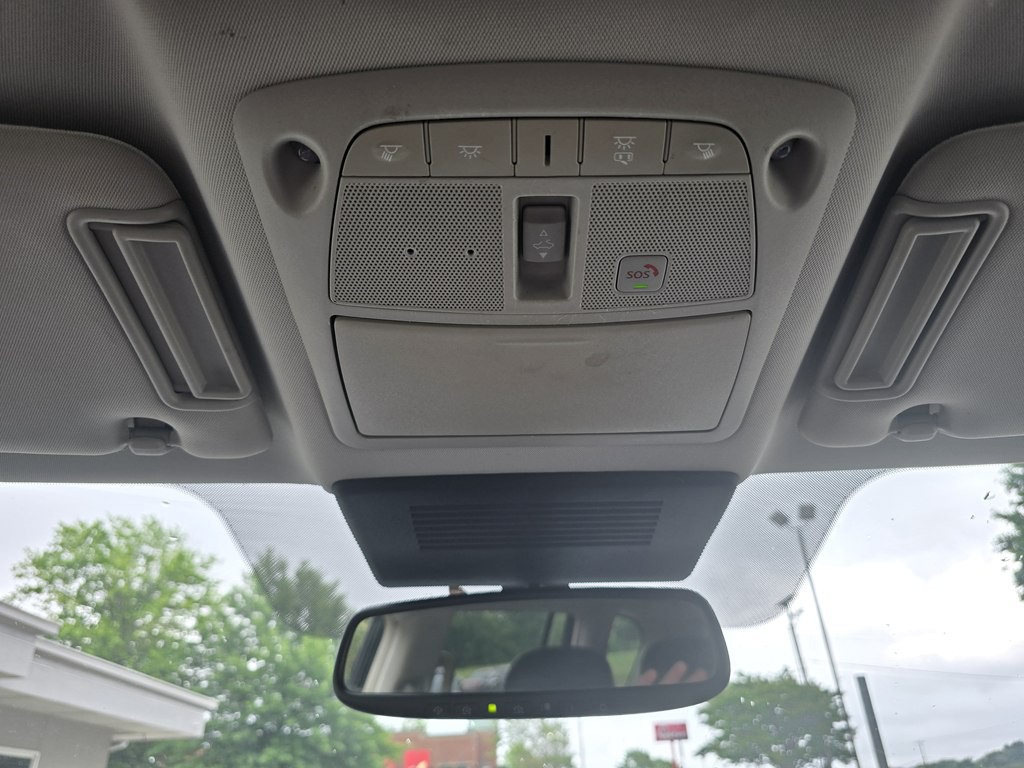 2021 Nissan Armada Image 44