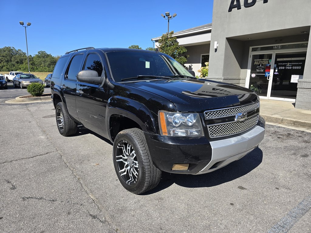 2008 Chevrolet Tahoe Image 2
